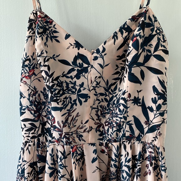 Parker silky maxi dress, pale pink and green floral. size XS NWOT - Picture 2 of 5